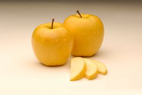 Italian aversion to non-browning apples