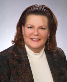 Dawn Gray sets up consultancy