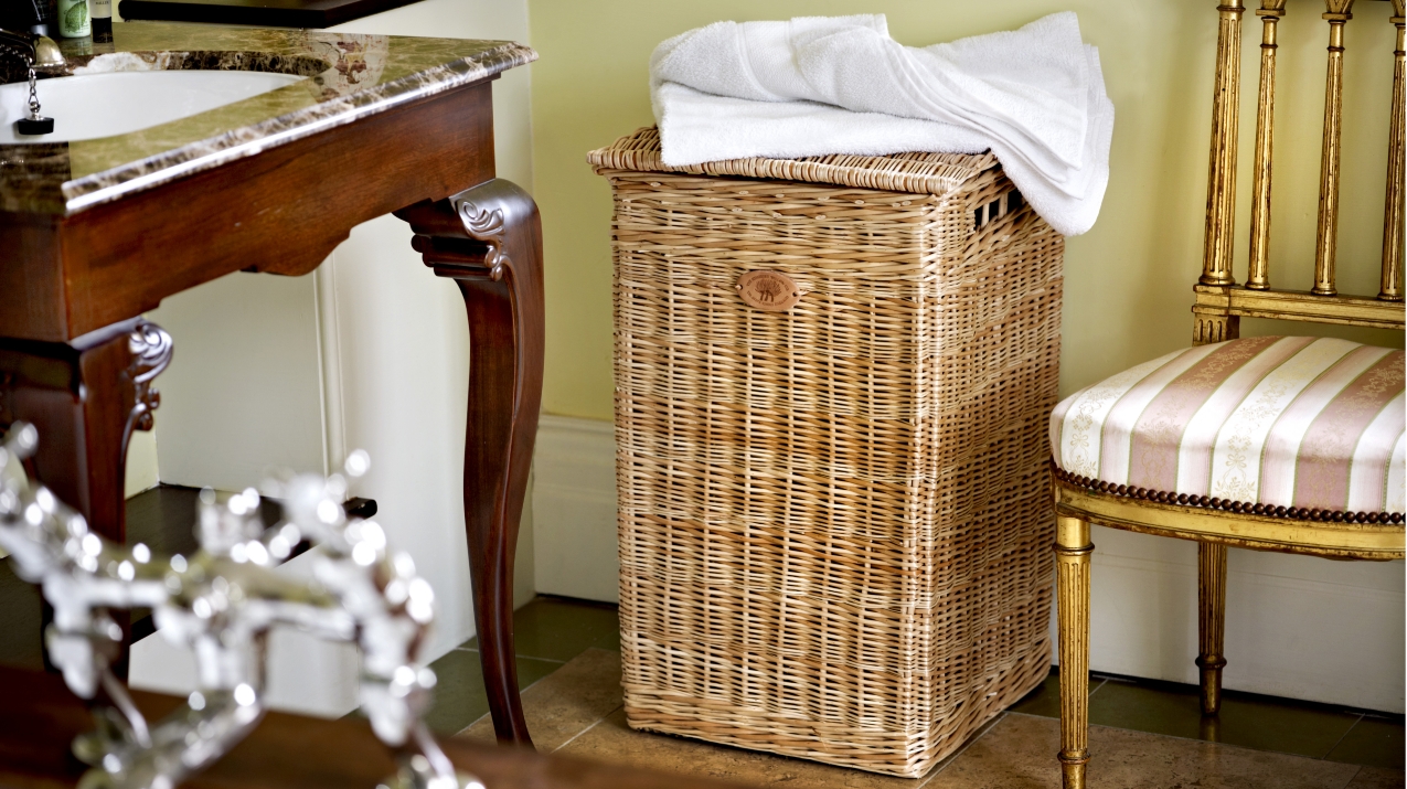 Willow Baskets Luxury Hampers Bespoke Baskets The Somerset Willow